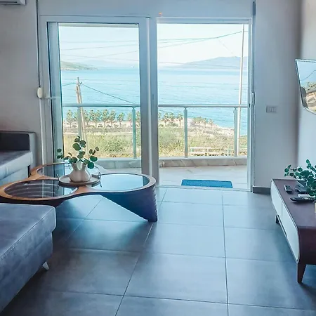 Esca Sea View Apartment