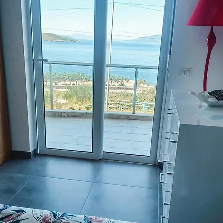 Esca Sea View