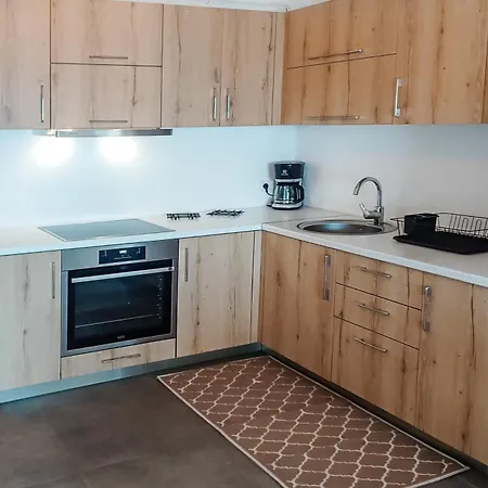 Esca Sea View Apartment *